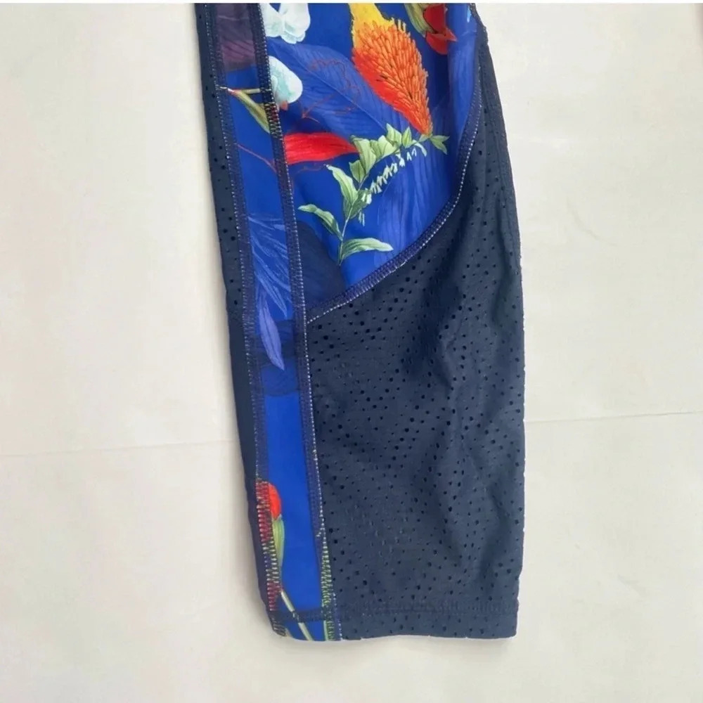 Athleta Womens Leggings Medium Tropical Precision 7/8 Ankle Pant Floral 596935 - Picture 5 of 15